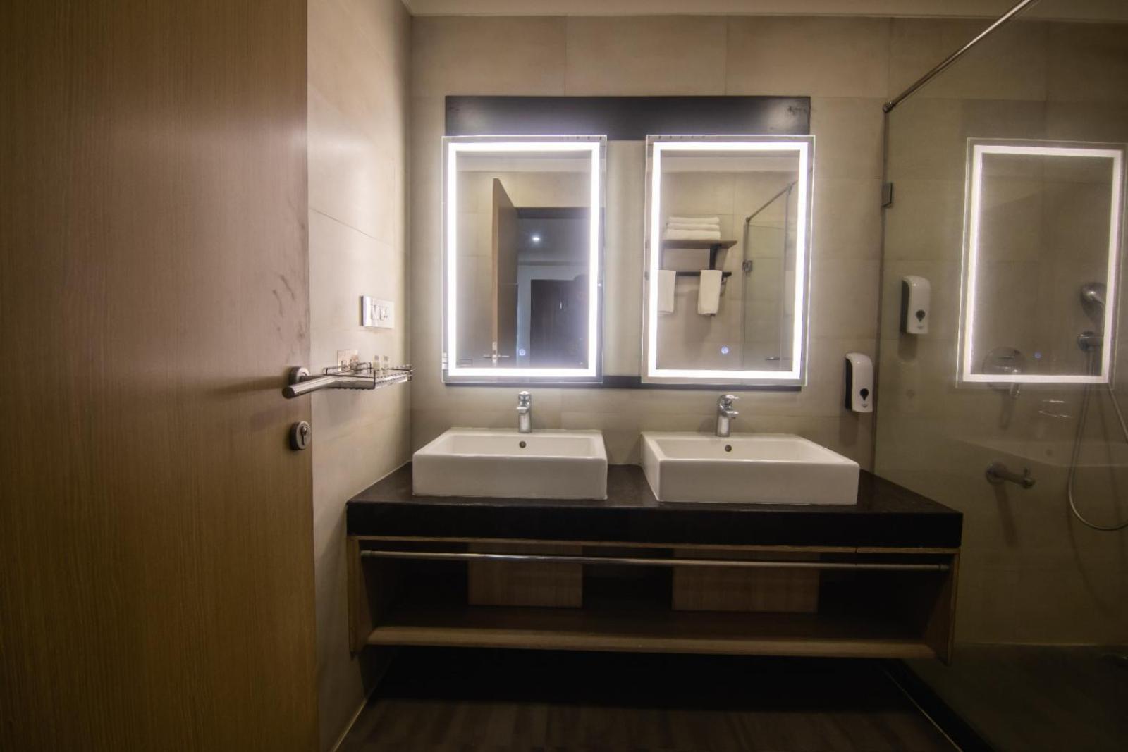 Purple Cloud Hotel Devanahalli Εξωτερικό φωτογραφία